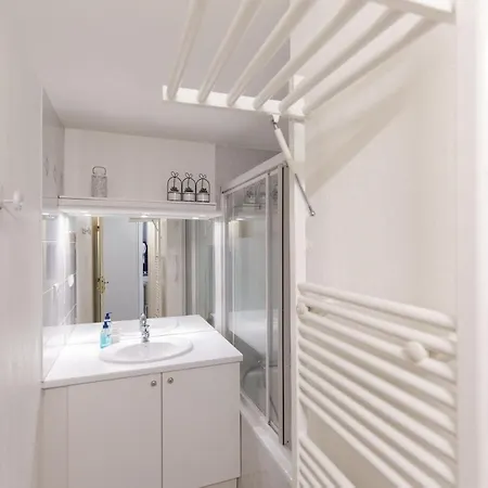 Appt 4 Pers Centre Village Balcon Draps Fournis Garage Accueil Velo Fibre Apartmán Saint-Lary-Soulan