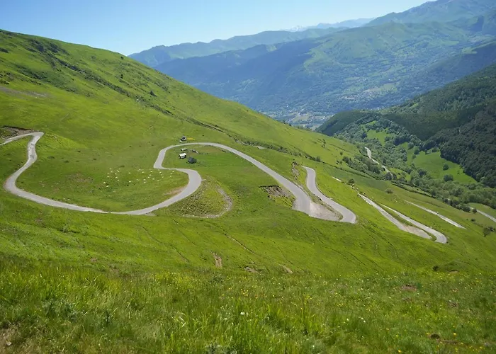 Appt 4 Pers Centre Village Balcon Draps Fournis Garage Accueil Velo Fibre 아파트