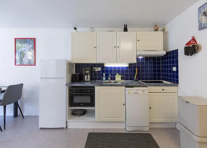 아파트 Appt 4 Pers Centre Village Balcon Draps Fournis Garage Accueil Velo Fibre 생라리술랑